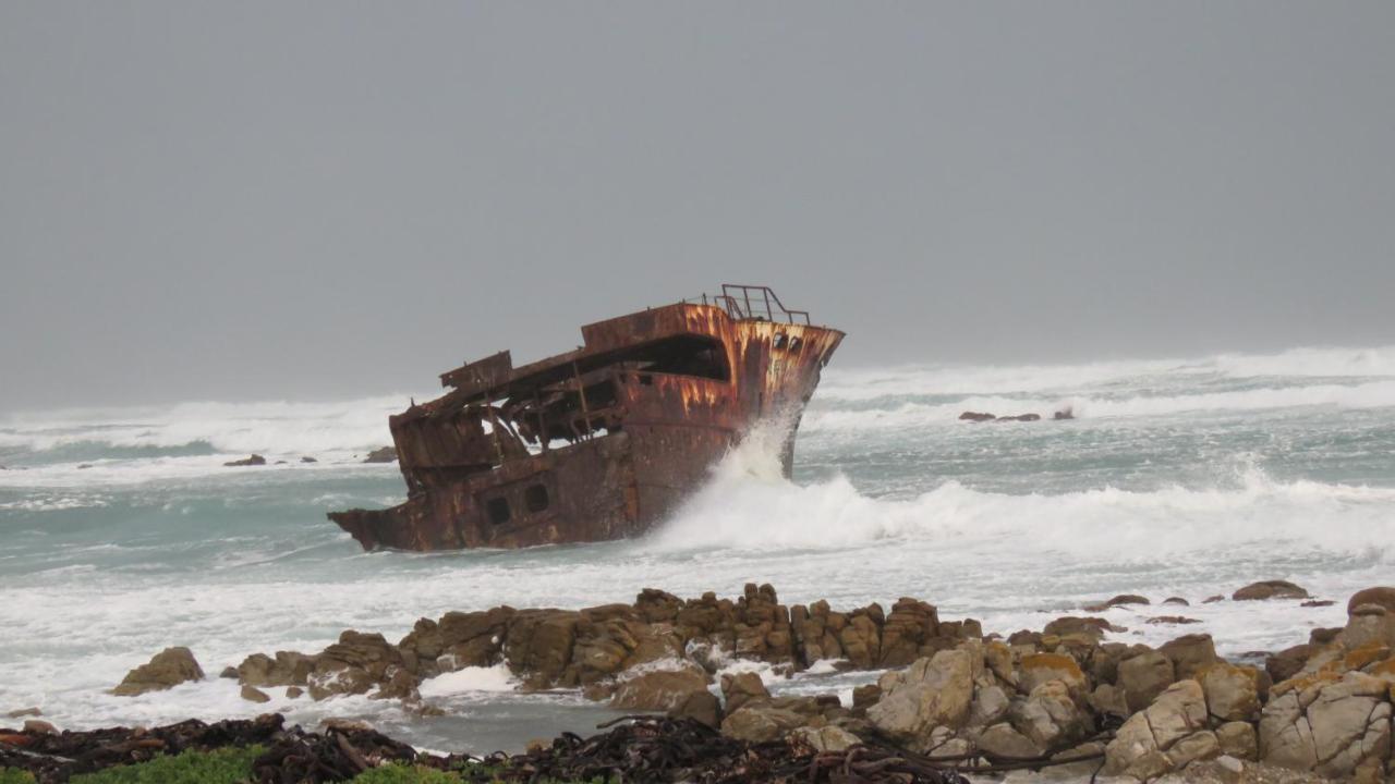L Agulhas,Main @ 51 Apartment Ngoại thất bức ảnh